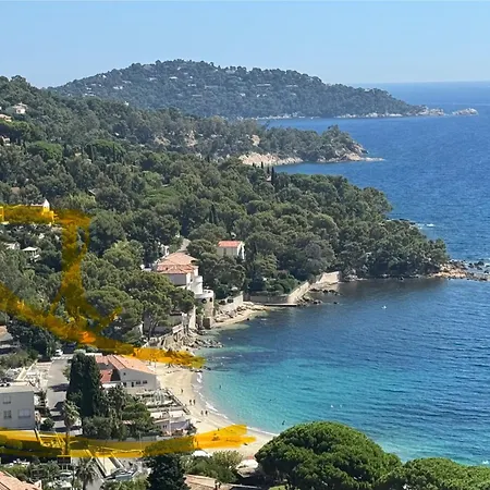 Piccolina Aiguebelle Lavandou Face Aux Iles Le Lavandou